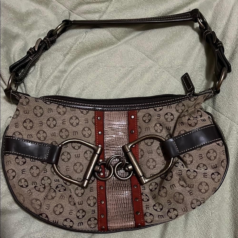 Mondani Brown and Red Shoulder Bag with Elegant Design